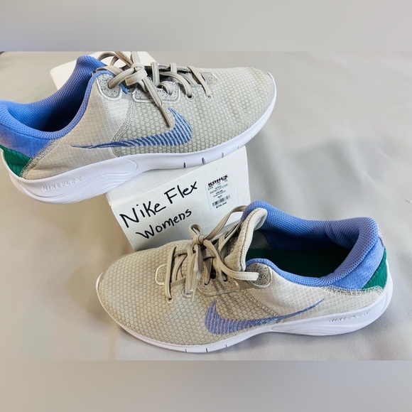 Size 11 - Nike Flex Experience Run 11 Next Nature Gray Women’s NWB - Picture 8 of 9